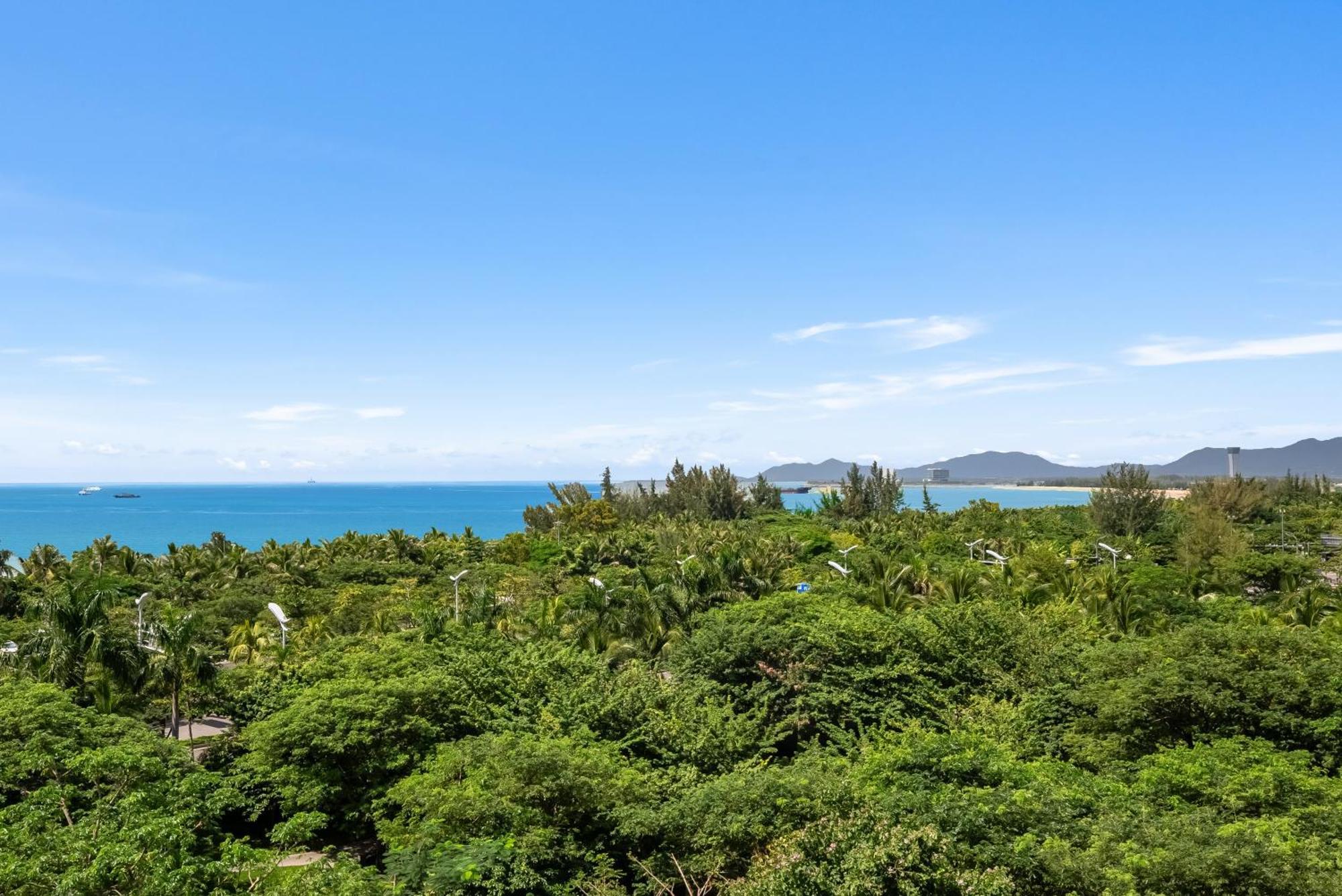 Puhai Sea View Apt By Hailan Tour At Sanya Yazhou Bay#Only 100 Meters To Beach And Sea Swimming Area Eksteriør billede