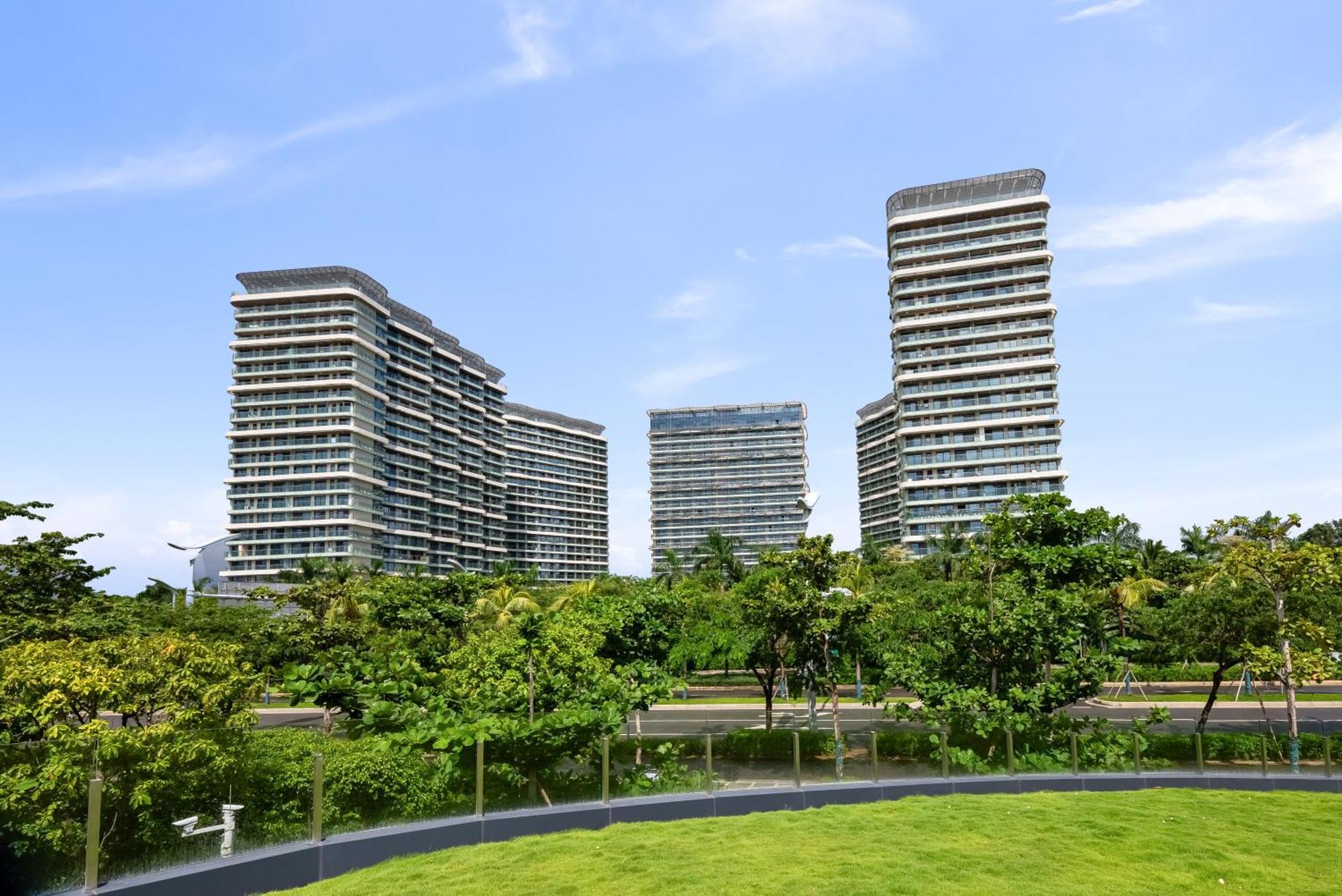 Puhai Sea View Apt By Hailan Tour At Sanya Yazhou Bay#Only 100 Meters To Beach And Sea Swimming Area Eksteriør billede